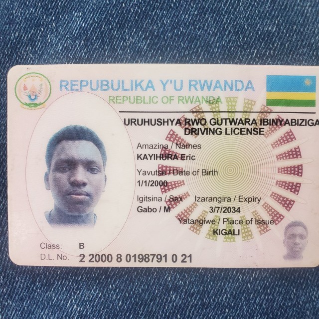 Kayihura eric
