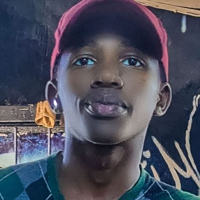 Elysa Bimenyimana